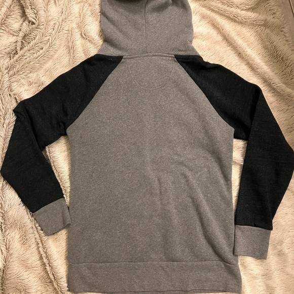 2-$30 or 1-$20 NHL Fanatics San Jose Sharks Women's Raglan Hoodie, size small - Picture 3 of 7